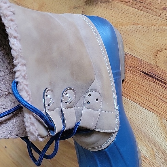 Jack Rogers Duck Boots - Picture 4 of 6